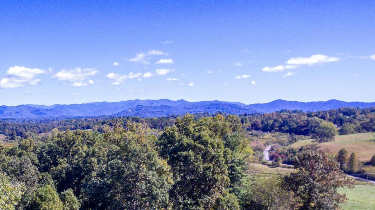 Luxurious House With Pool Near Asheville By Mighty Tree Properties Leicester 외부 사진